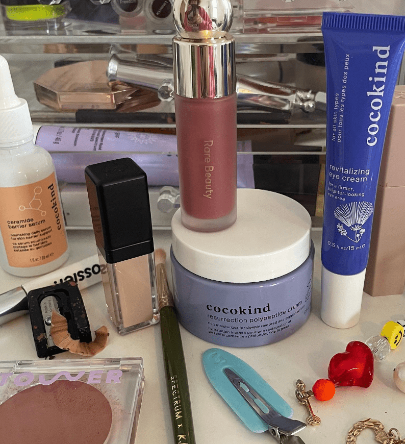 Top 4 tips for makeup that improves glow without melting off or creasing - cocokind