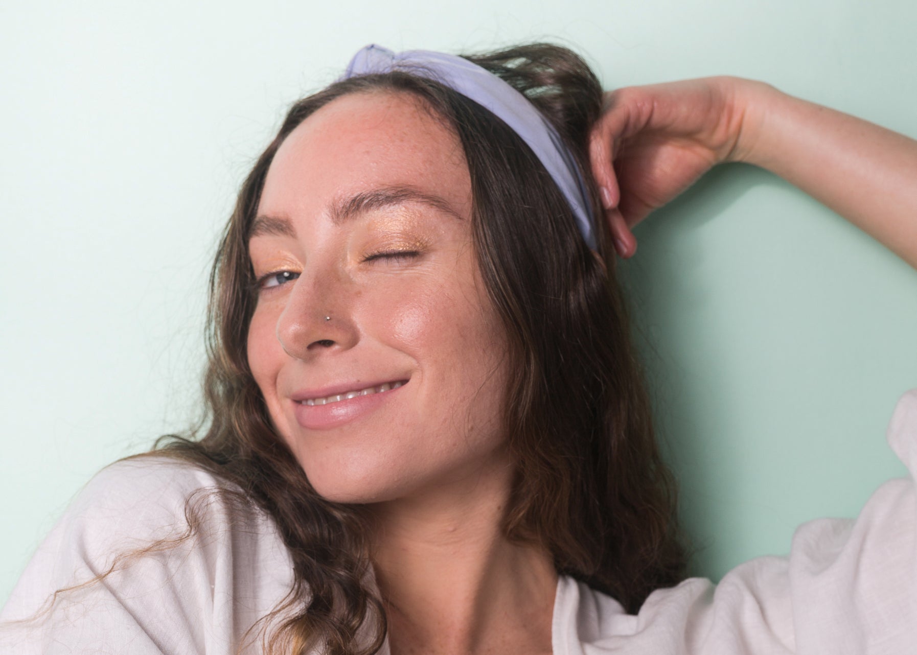 mad about lashes? our eyelash beauty hack - cocokind